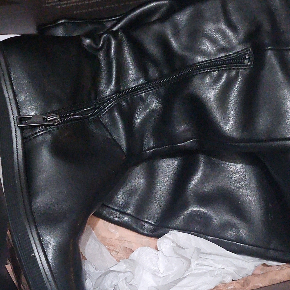 Black Over-the-Knee Women's Boots - Picture 2 of 7